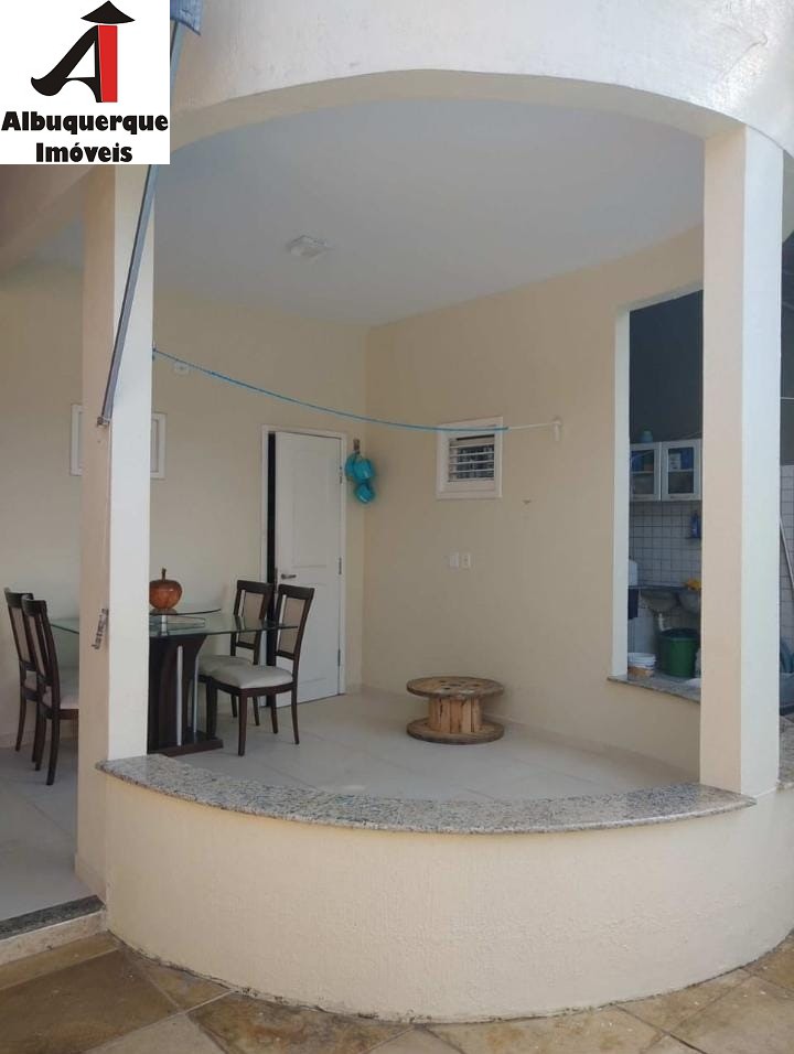 Casa para alugar com 3 quartos, 390m² - Foto 25