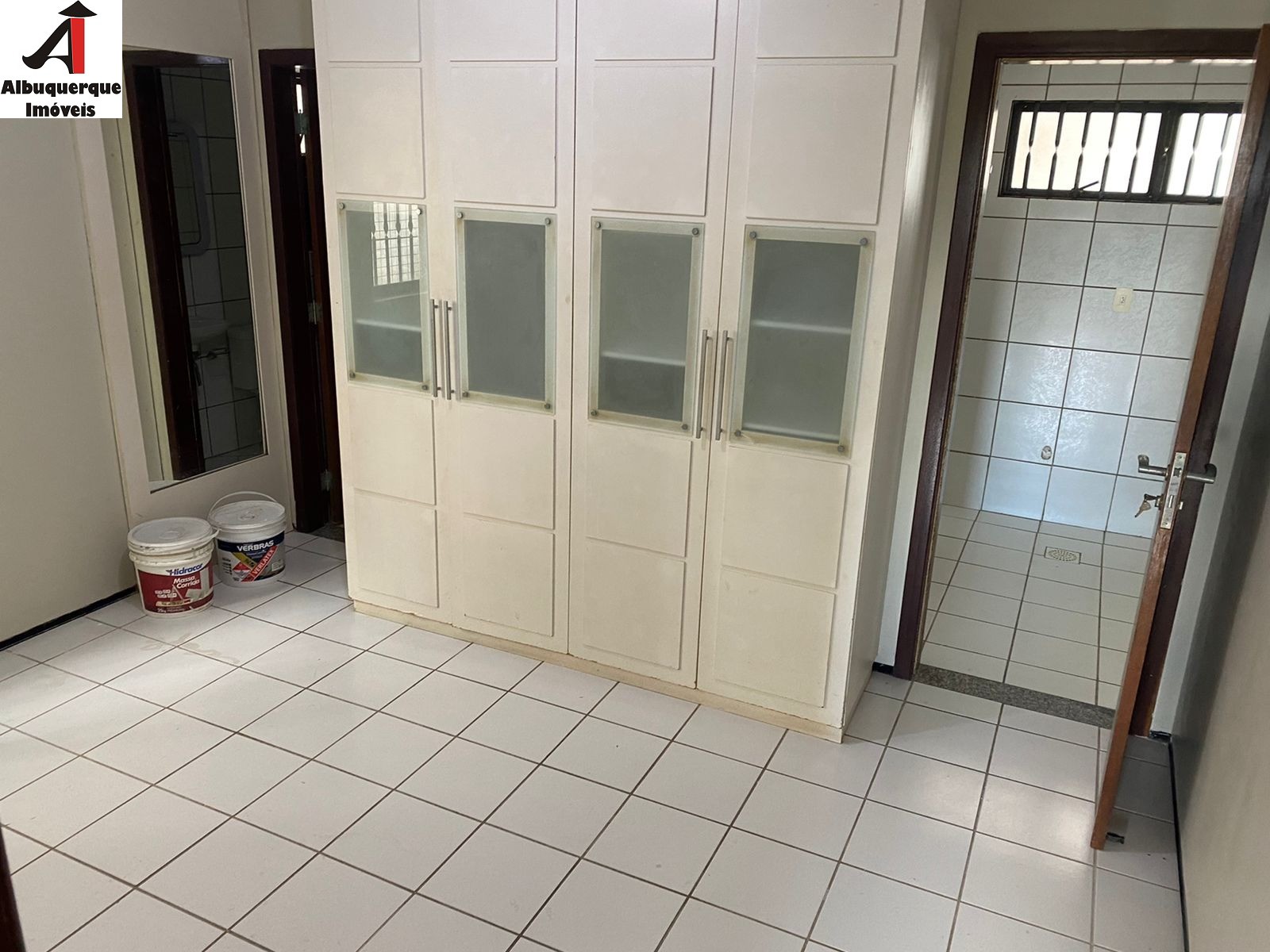 Apartamento à venda com 3 quartos, 110m² - Foto 7