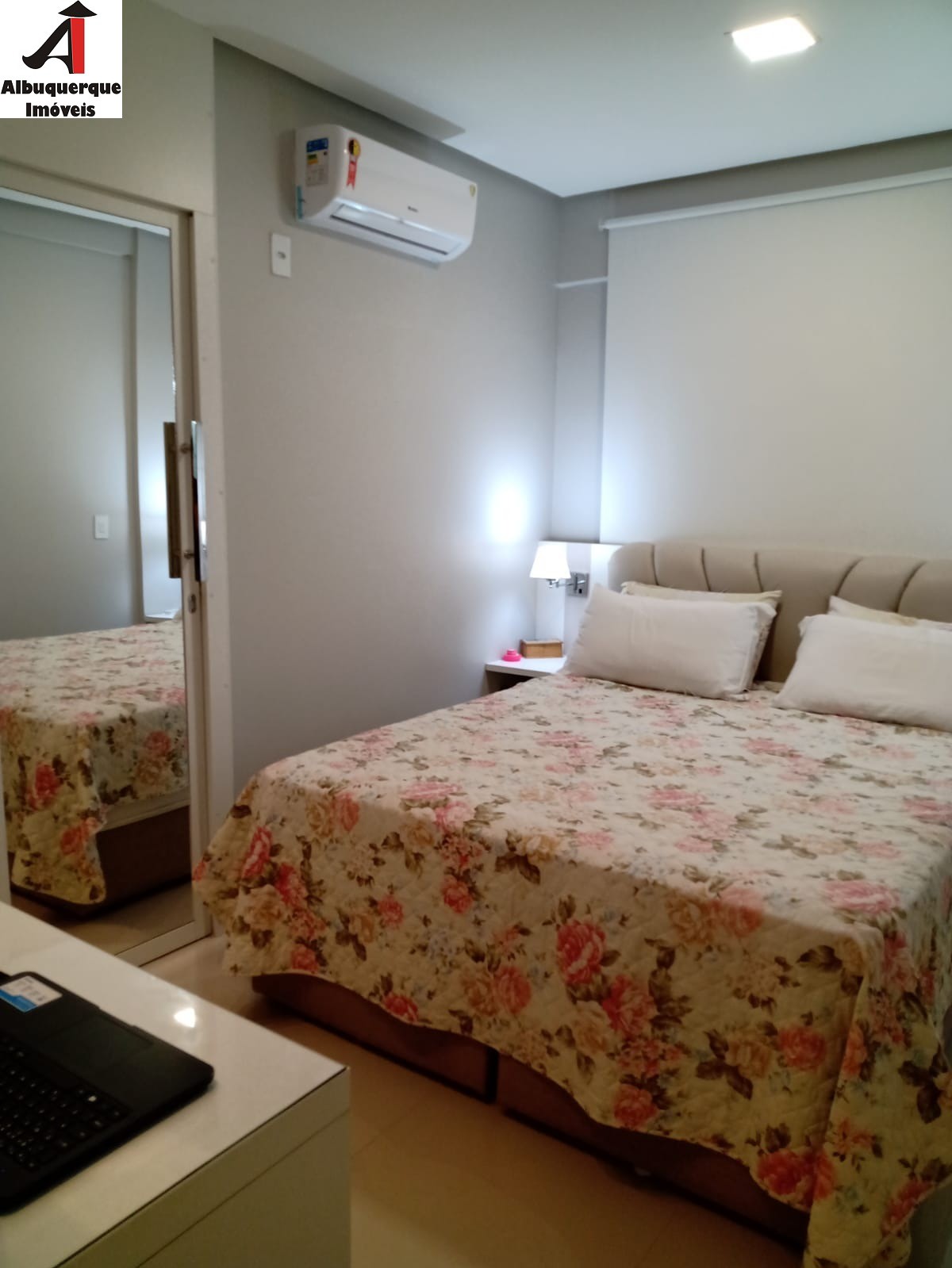 Apartamento à venda com 3 quartos, 80m² - Foto 4