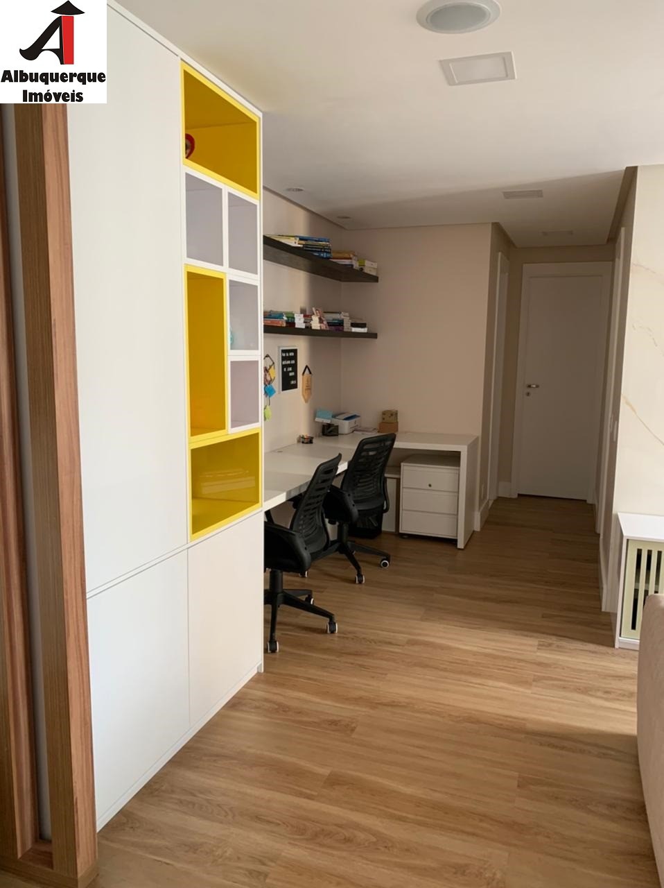 Apartamento à venda com 2 quartos, 73m² - Foto 9