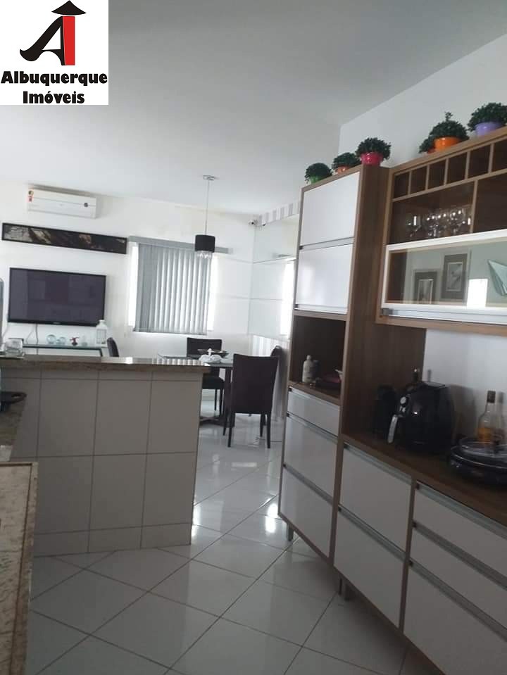 Casa à venda com 2 quartos, 400m² - Foto 14