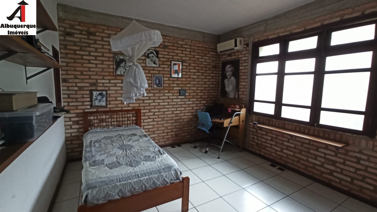 Casa à venda com 4 quartos, 1000m² - Foto 11