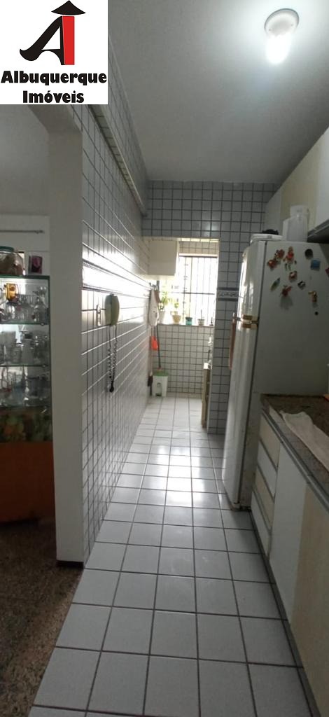 Apartamento à venda com 2 quartos, 78m² - Foto 15