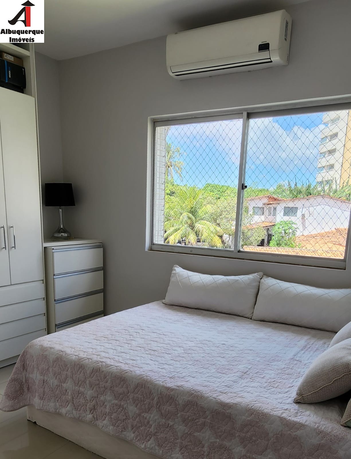 Apartamento à venda com 4 quartos, 241m² - Foto 11