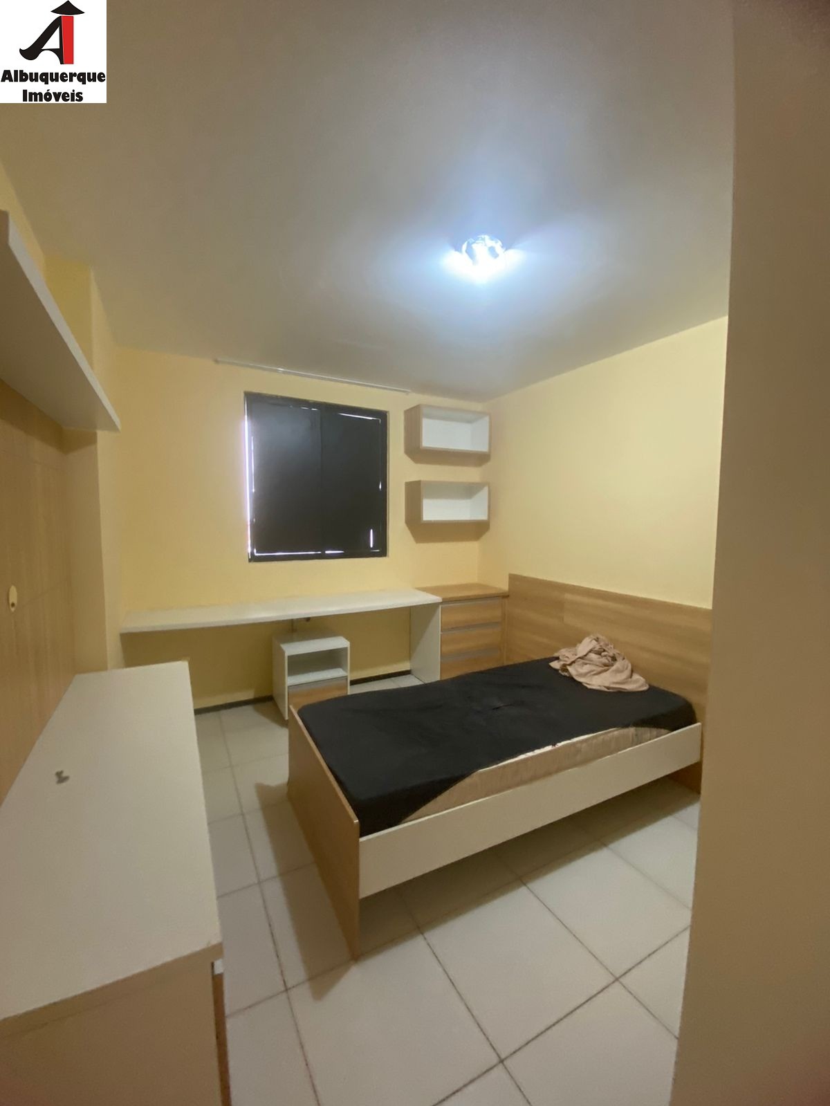 Apartamento para alugar com 2 quartos, 79m² - Foto 3