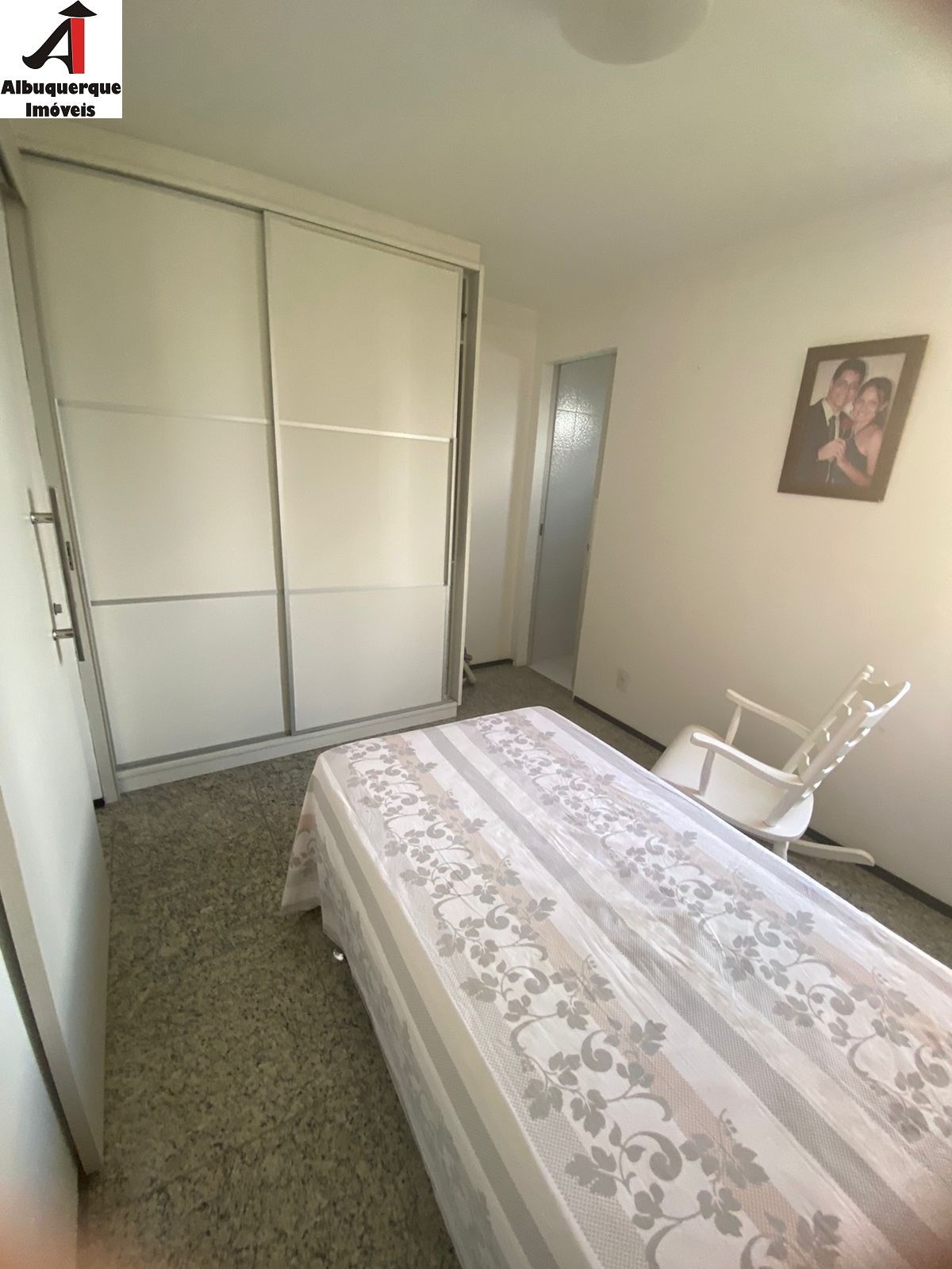 Apartamento à venda com 3 quartos, 96m² - Foto 8