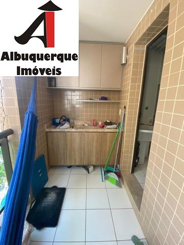 Apartamento à venda com 2 quartos, 65m² - Foto 9