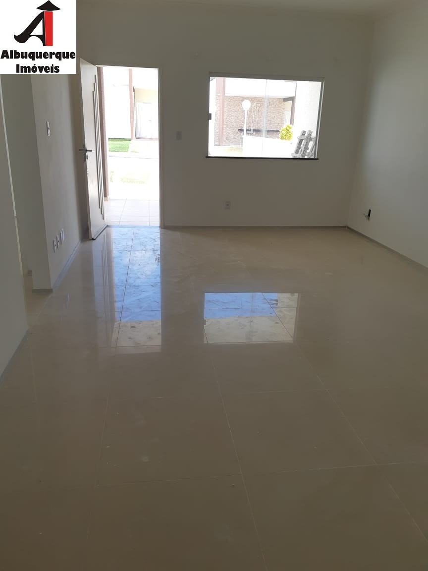 Casa à venda com 3 quartos, 100m² - Foto 15