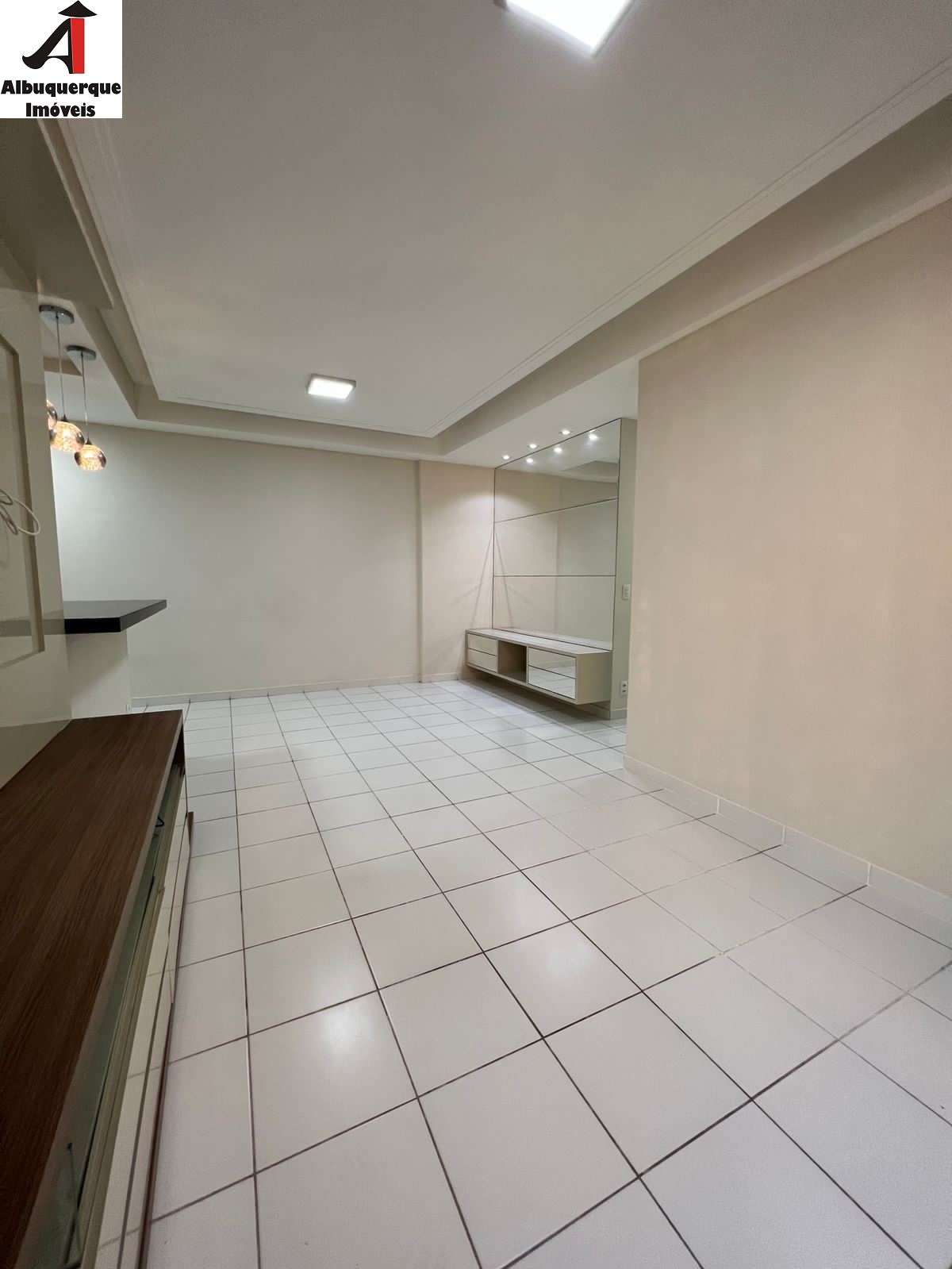 Apartamento à venda com 3 quartos, 77m² - Foto 4