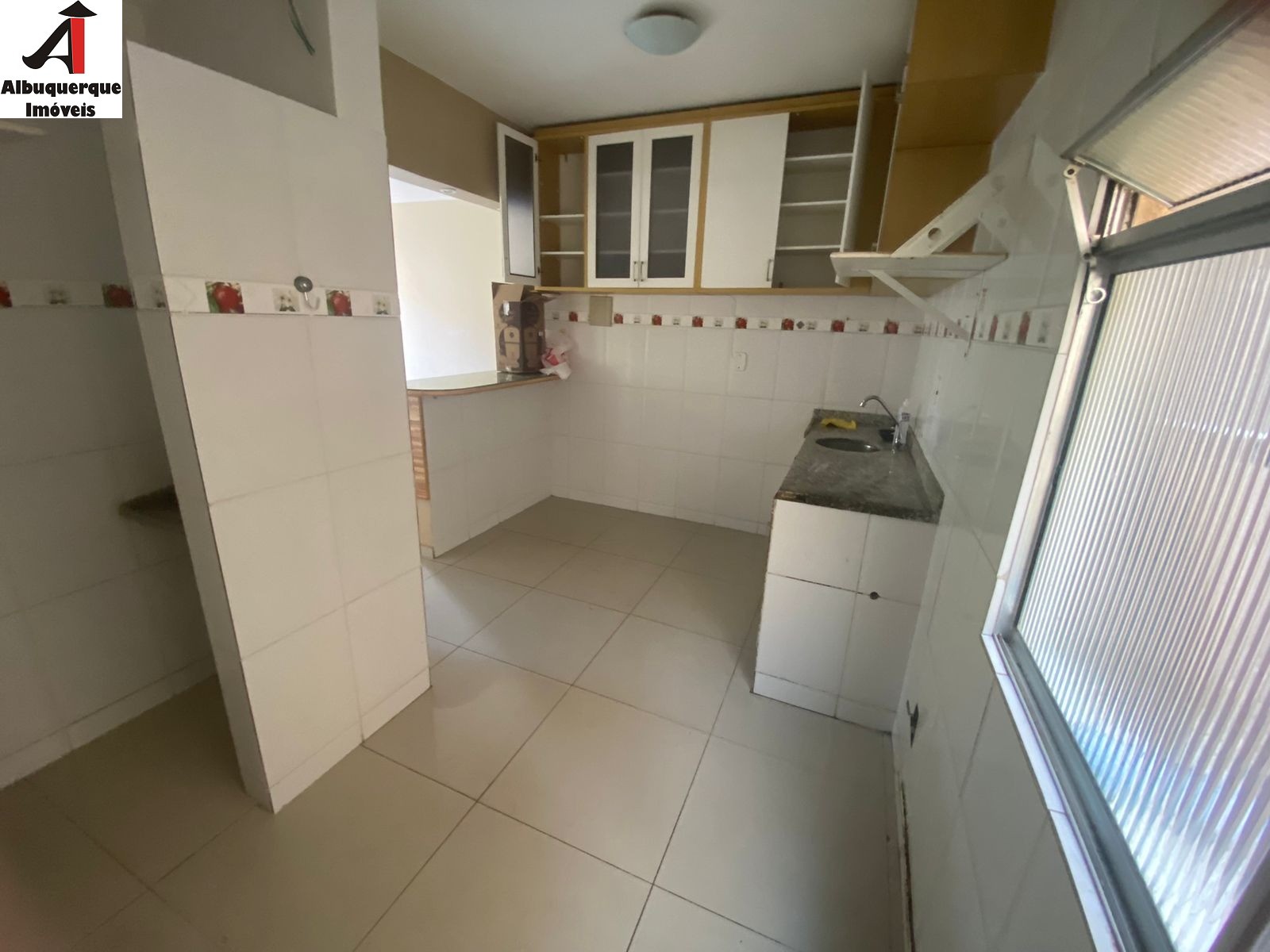 Apartamento à venda com 2 quartos, 80m² - Foto 7