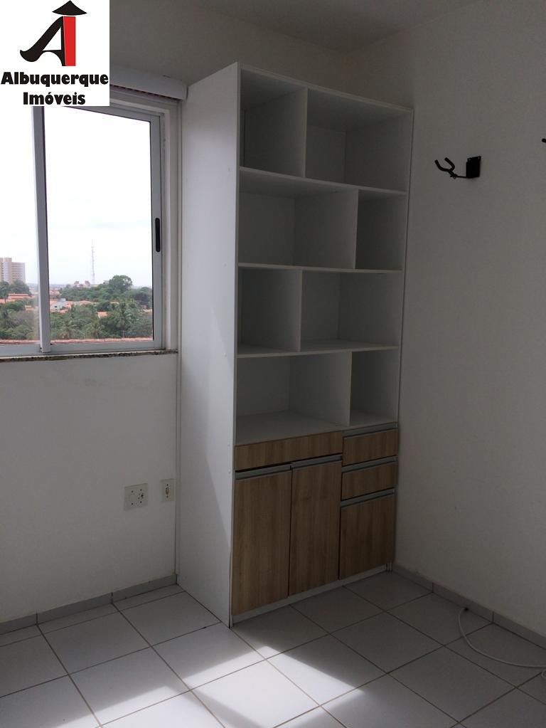 Apartamento para alugar com 3 quartos, 77m² - Foto 12