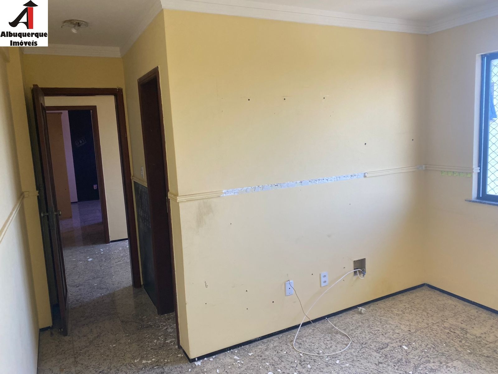 Apartamento para alugar com 4 quartos, 200m² - Foto 13