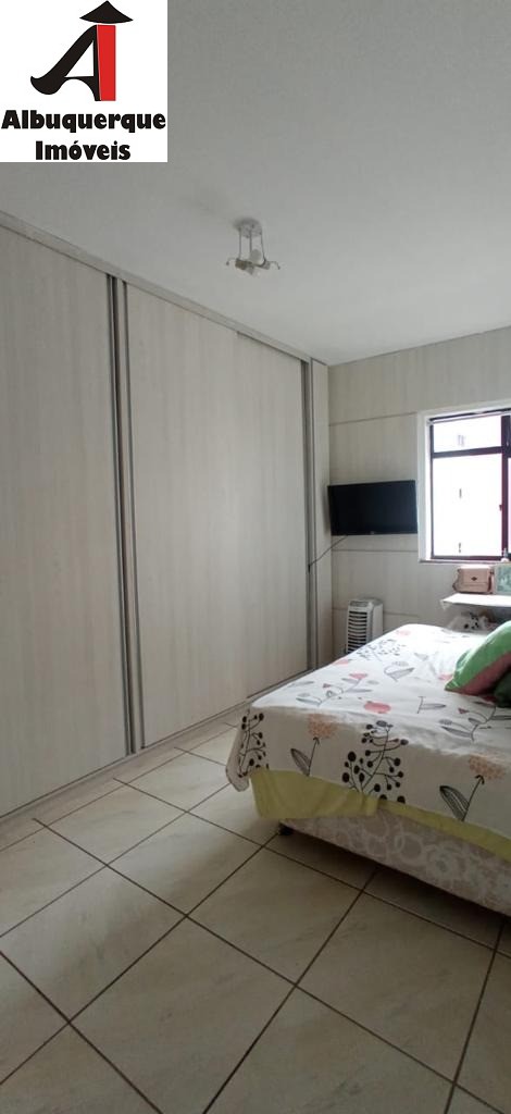 Apartamento à venda com 2 quartos, 78m² - Foto 5