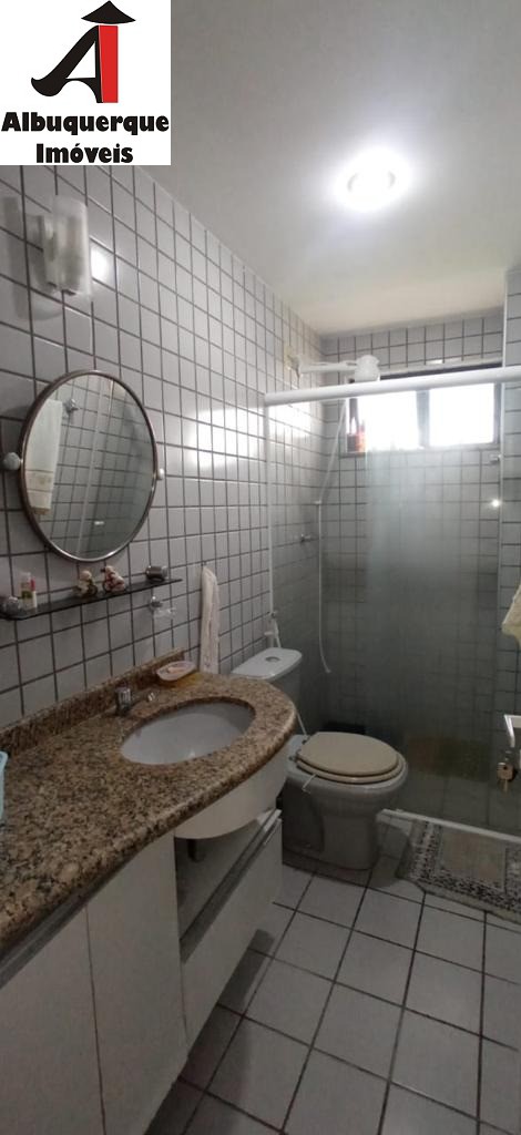 Apartamento à venda com 2 quartos, 78m² - Foto 4