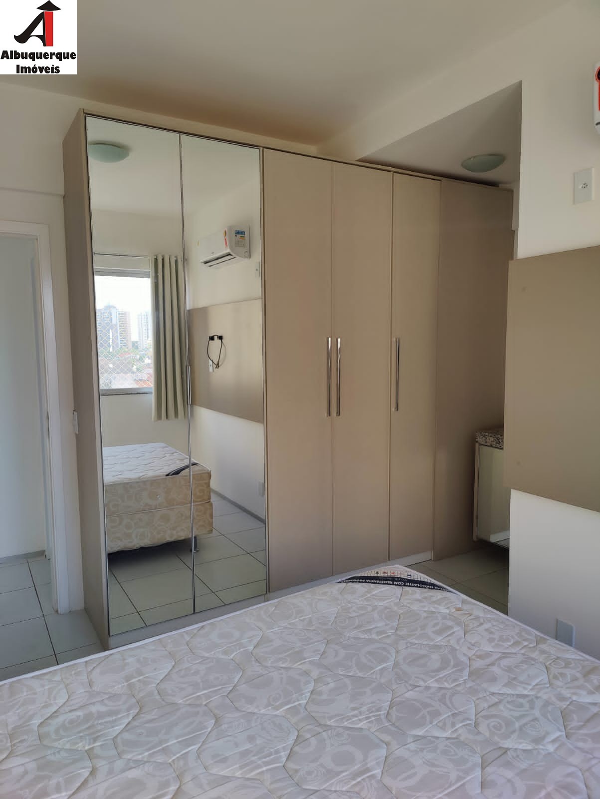 Apartamento para alugar com 3 quartos, 90m² - Foto 12