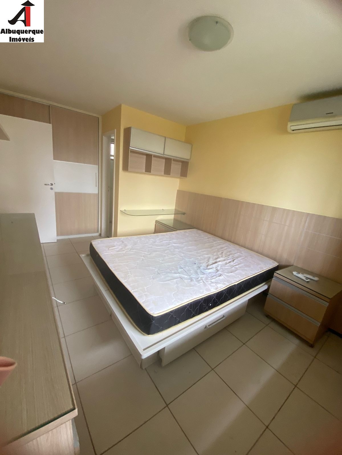 Apartamento para alugar com 2 quartos, 79m² - Foto 4