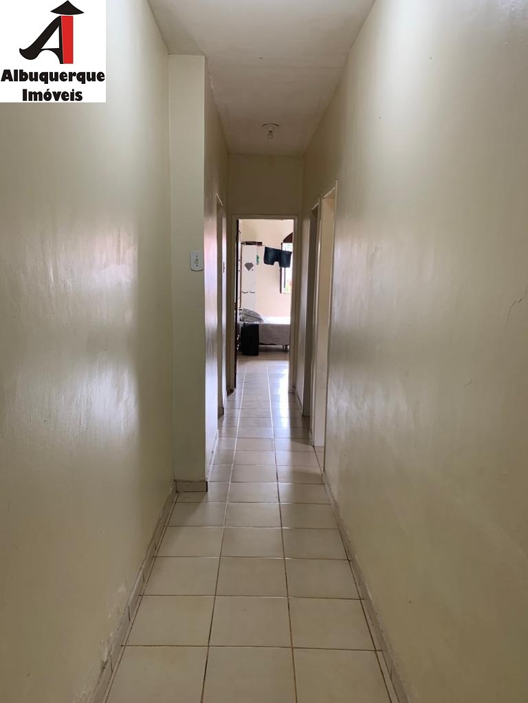 Casa à venda com 4 quartos, 300m² - Foto 13