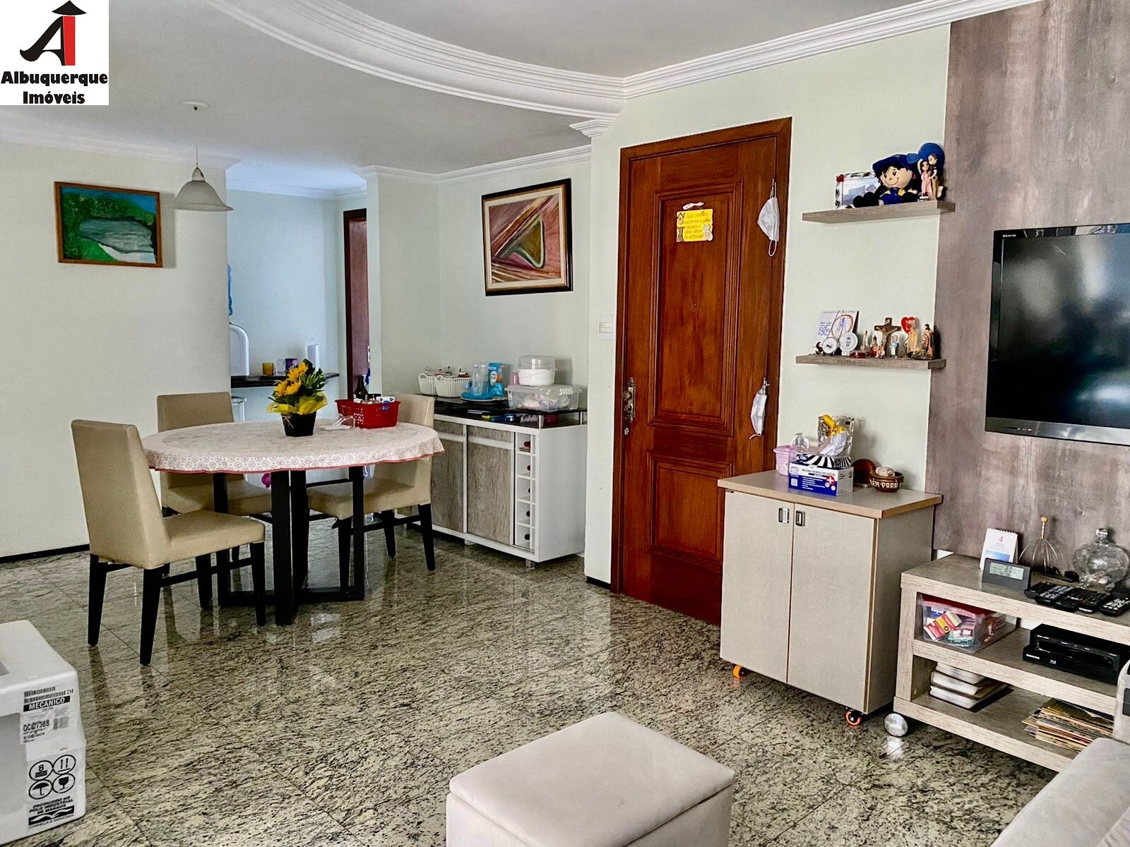 Apartamento à venda com 2 quartos, 78m² - Foto 9