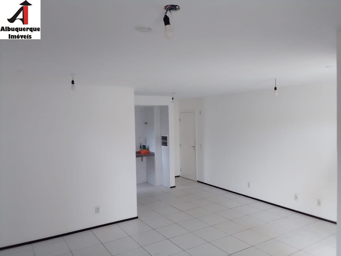 Apartamento à venda com 3 quartos, 77m² - Foto 4