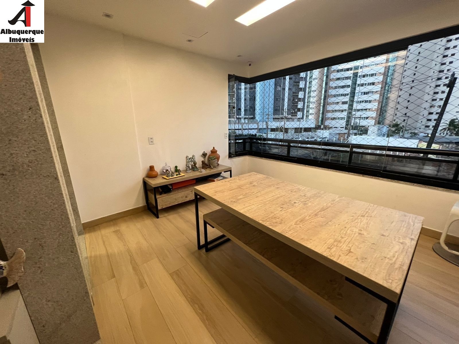 Apartamento à venda com 2 quartos, 142m² - Foto 19