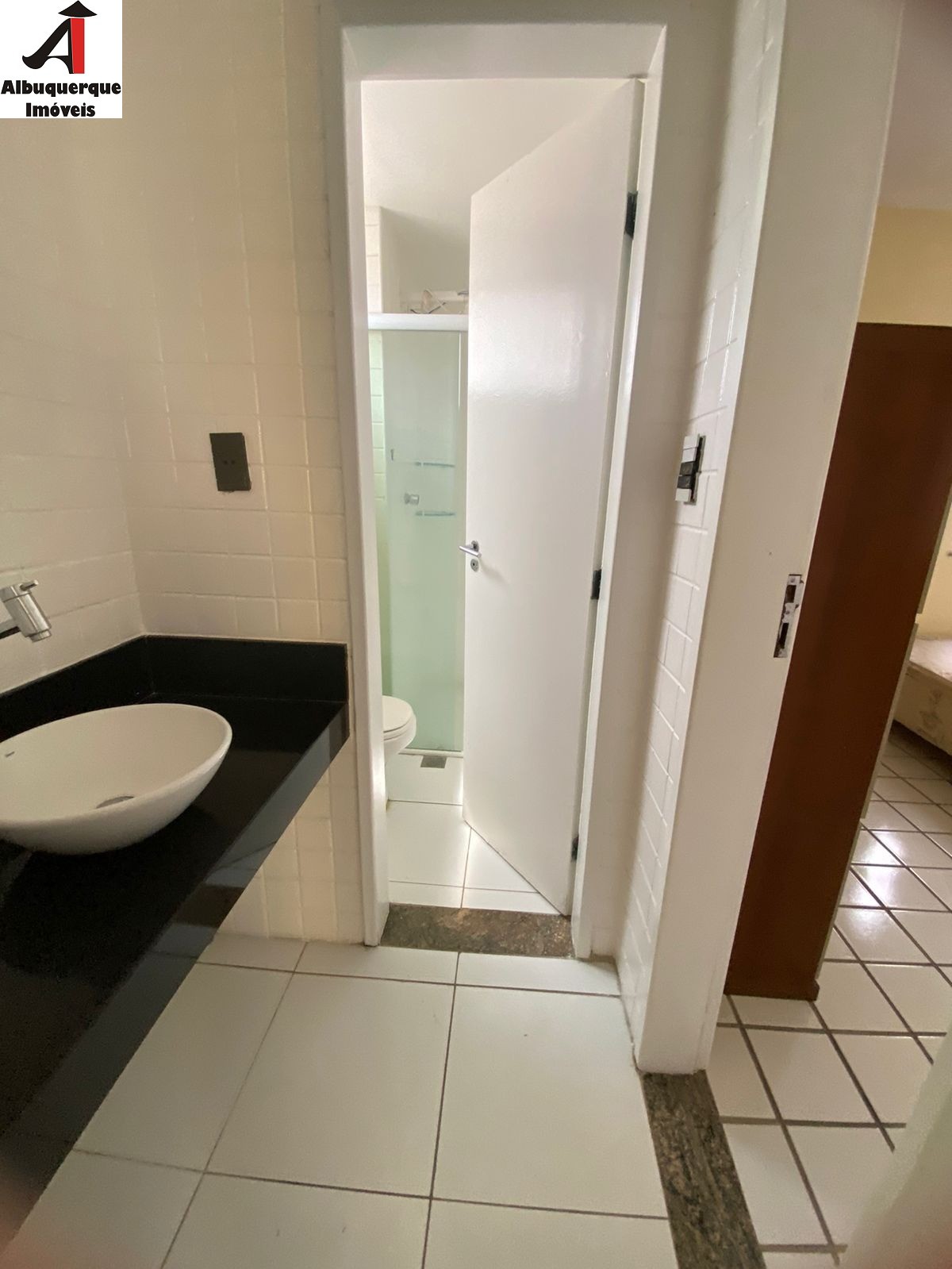 Apartamento à venda com 3 quartos, 150m² - Foto 11