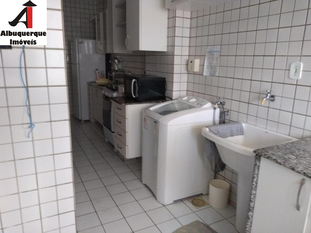 Apartamento para alugar com 3 quartos, 1m² - Foto 4