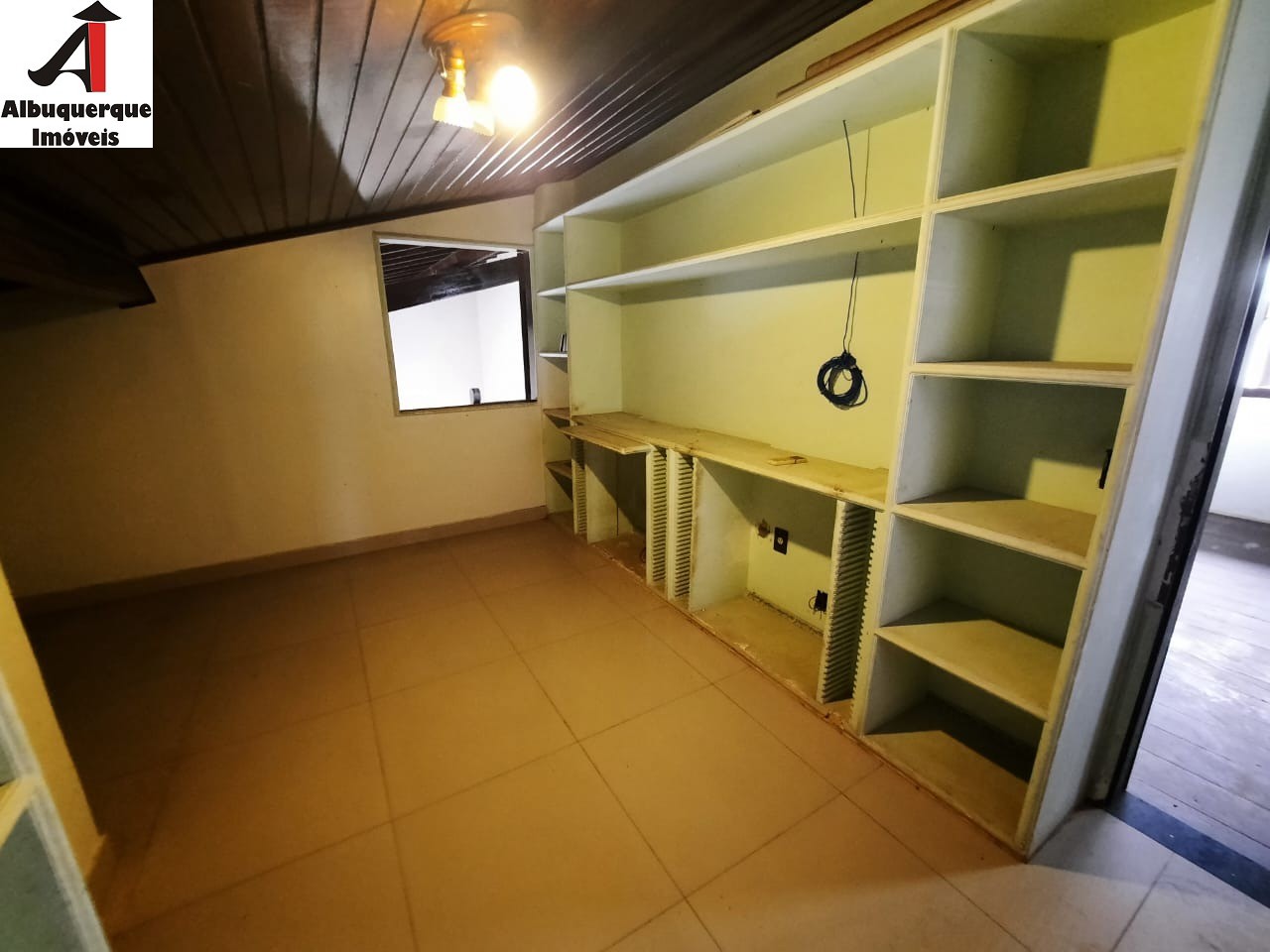 Casa à venda e aluguel com 3 quartos - Foto 31