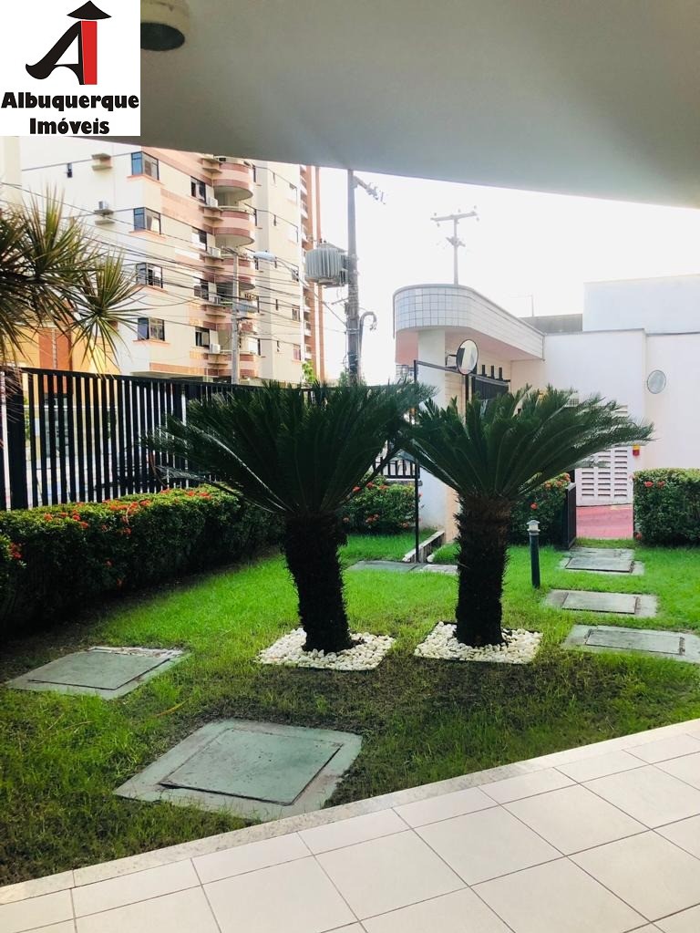 Apartamento à venda com 2 quartos, 78m² - Foto 4