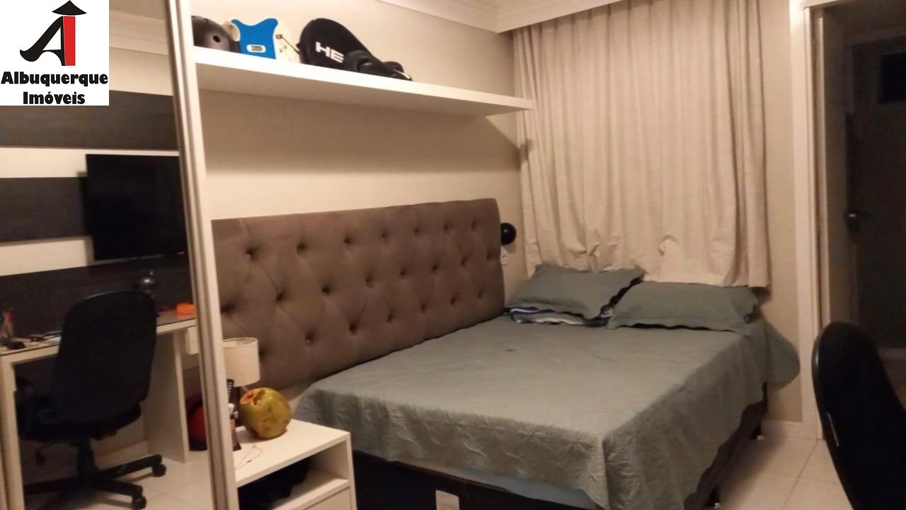 Apartamento à venda com 3 quartos, 159m² - Foto 9