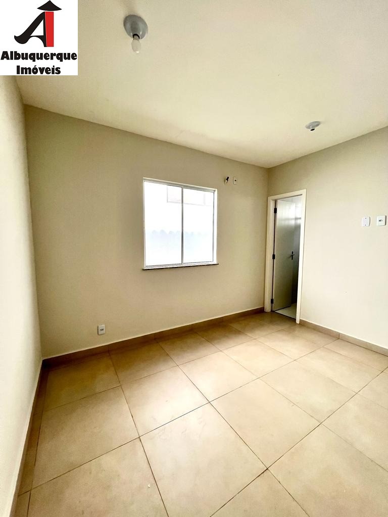 Casa à venda com 3 quartos, 190m² - Foto 9