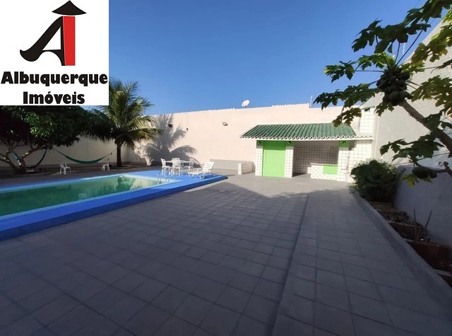 Casa à venda e aluguel com 3 quartos, 700m² - Foto 15