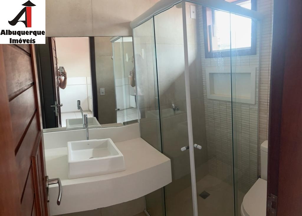 Casa à venda com 3 quartos, 250m² - Foto 6