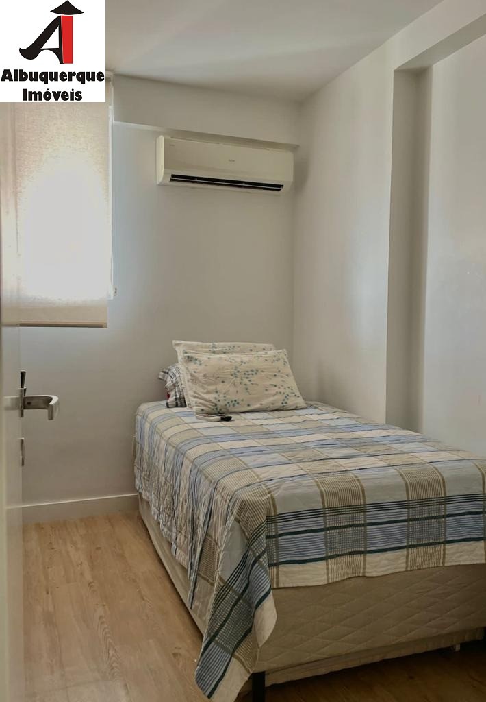 Apartamento à venda com 3 quartos, 86m² - Foto 2