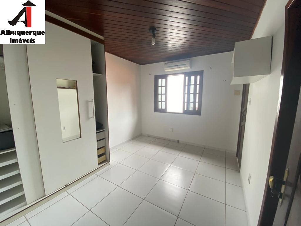 Casa à venda com 6 quartos, 350m² - Foto 16