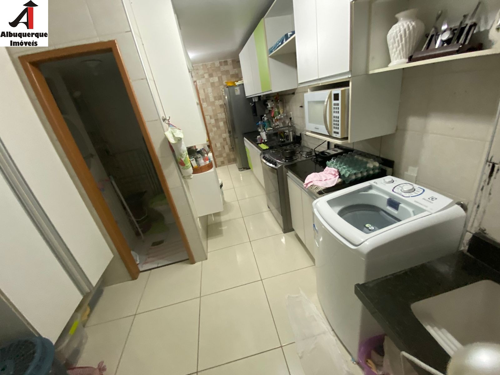 Apartamento à venda com 3 quartos, 115m² - Foto 6