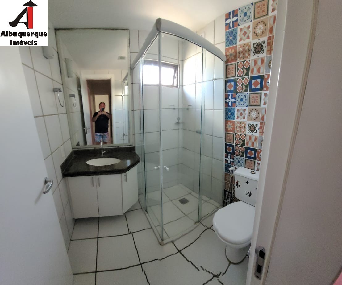 Apartamento à venda com 3 quartos, 90m² - Foto 2