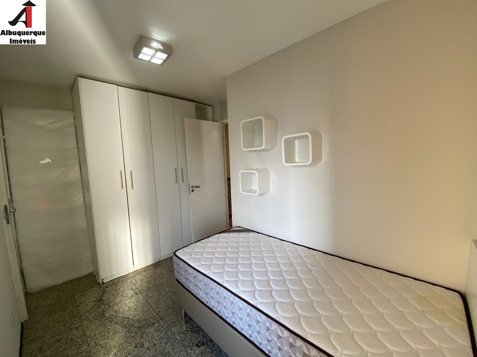 Apartamento à venda com 3 quartos, 98m² - Foto 19