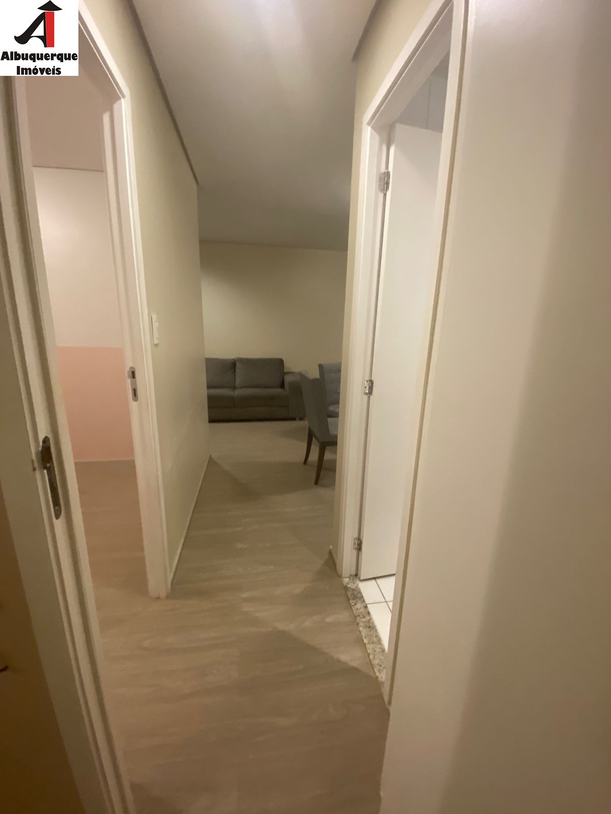 Apartamento à venda com 2 quartos, 80m² - Foto 8