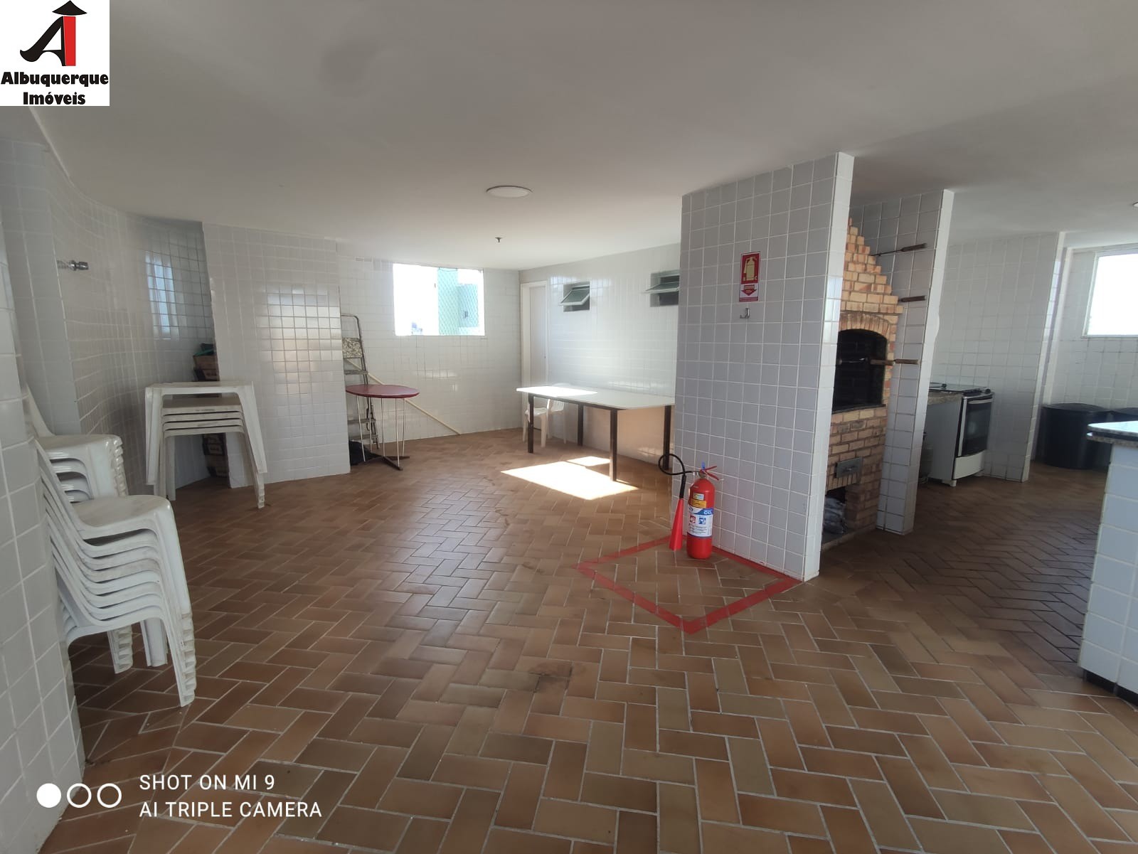 Apartamento para alugar com 2 quartos, 96m² - Foto 21