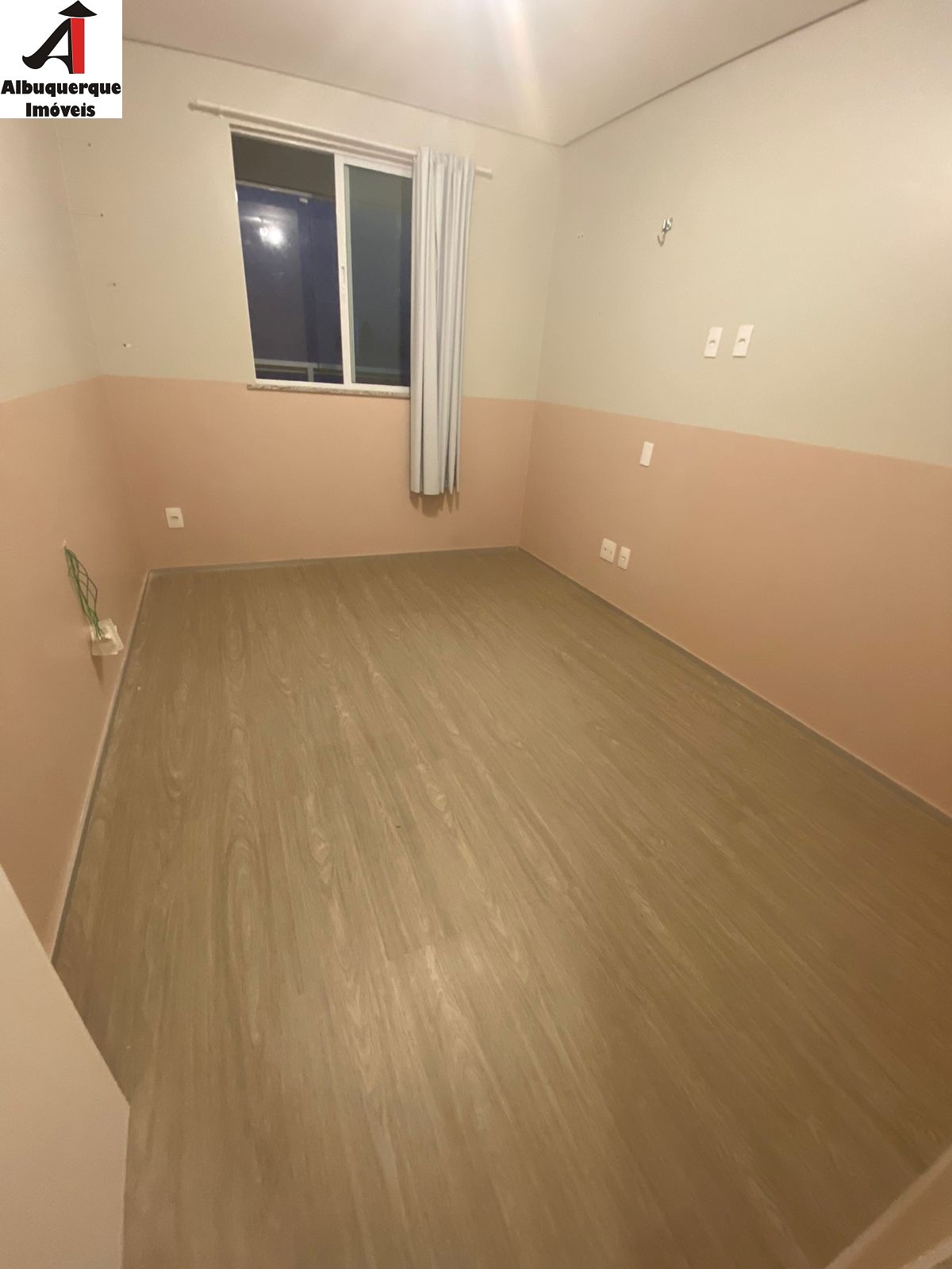 Apartamento à venda com 2 quartos, 80m² - Foto 3