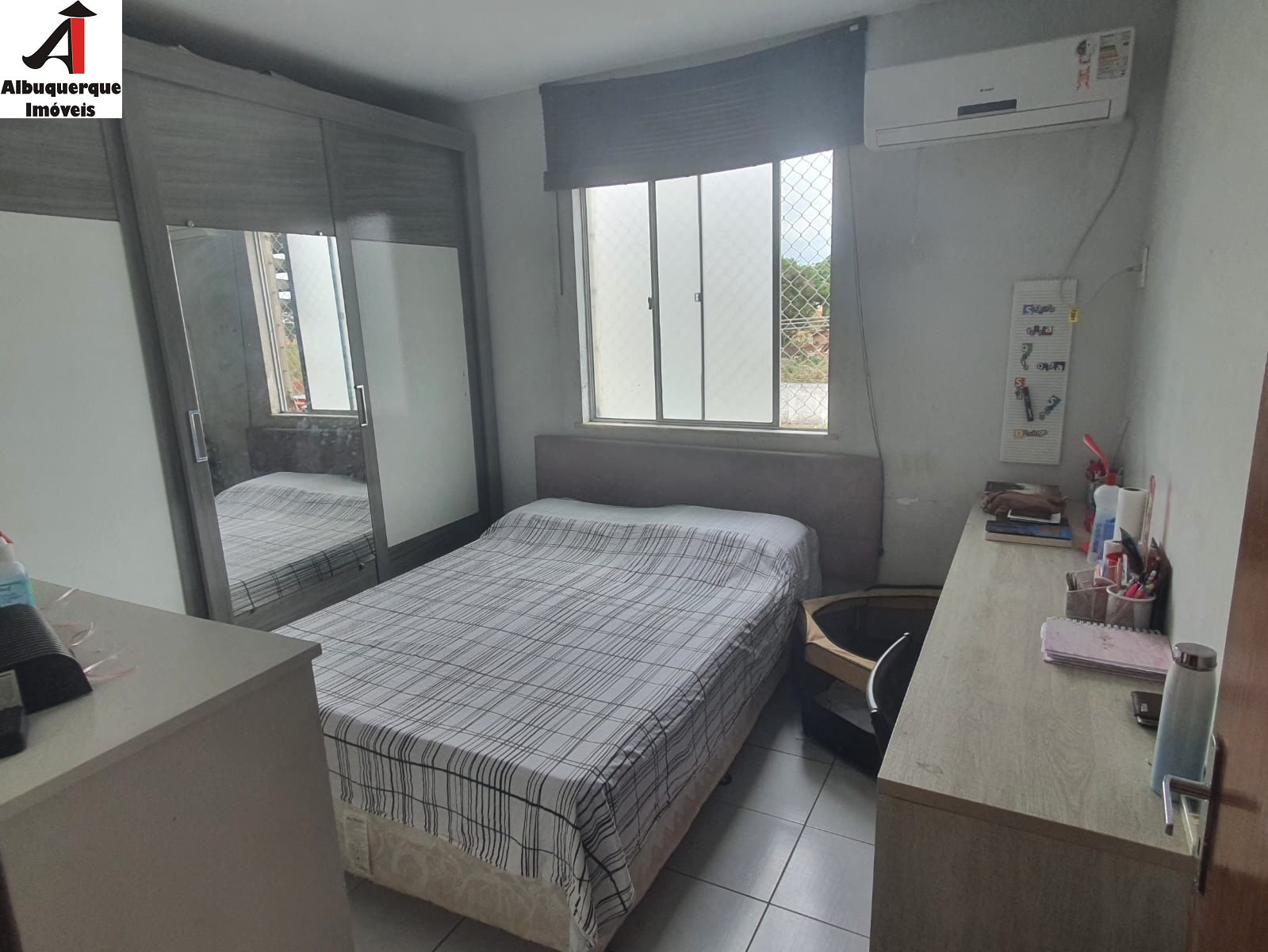 Apartamento à venda com 2 quartos, 57m² - Foto 2