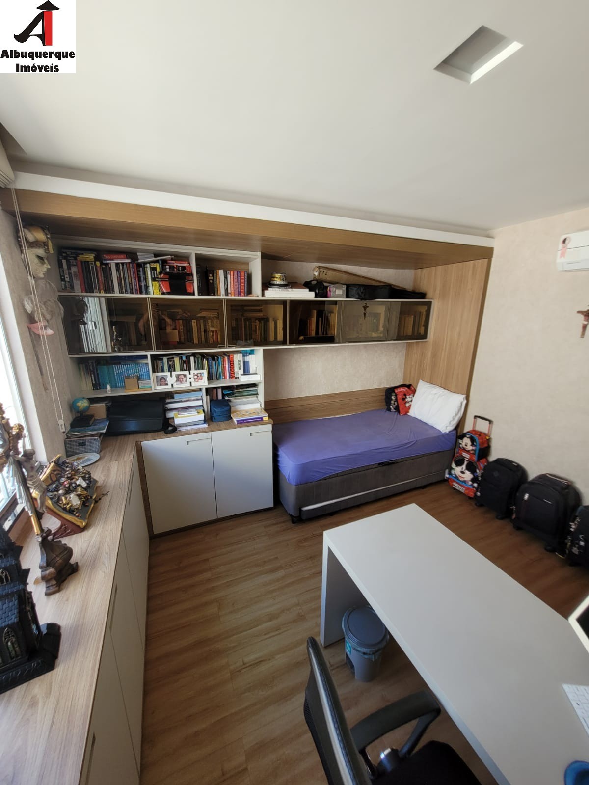 Casa à venda com 3 quartos, 360m² - Foto 20