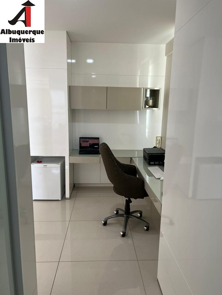 Apartamento à venda com 3 quartos, 268m² - Foto 10