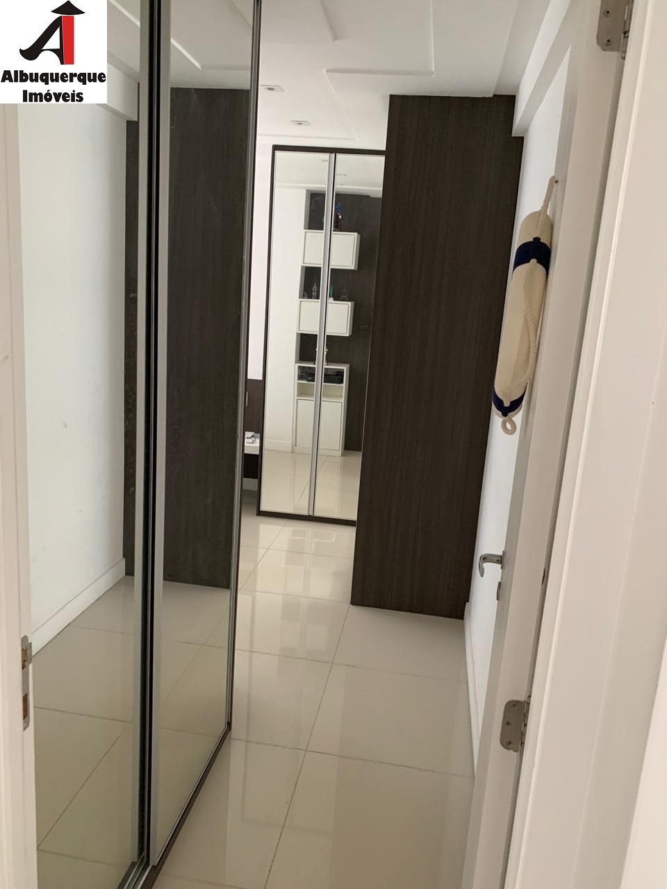 Apartamento à venda com 2 quartos, 86m² - Foto 4