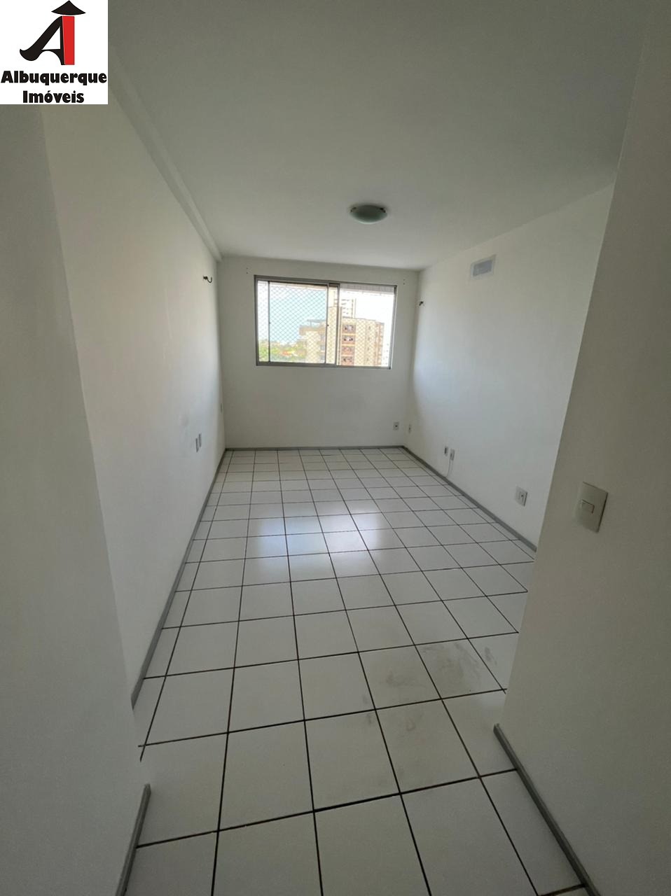 Apartamento à venda com 3 quartos, 85m² - Foto 11