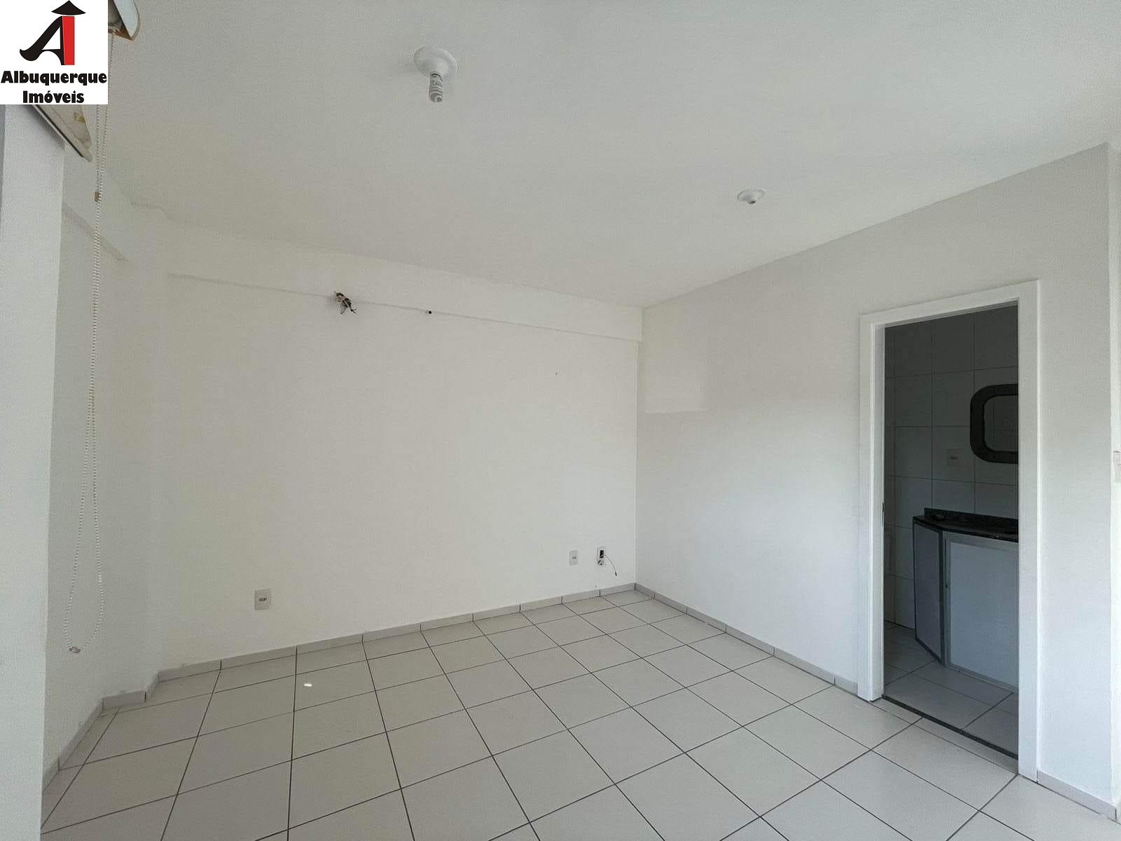 Casa à venda com 3 quartos, 200m² - Foto 6