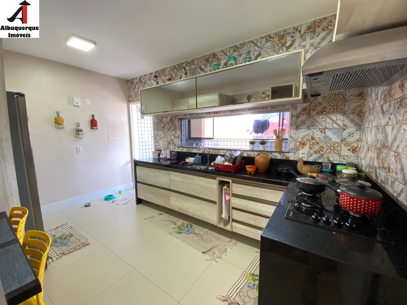 Apartamento à venda com 3 quartos, 165m² - Foto 10