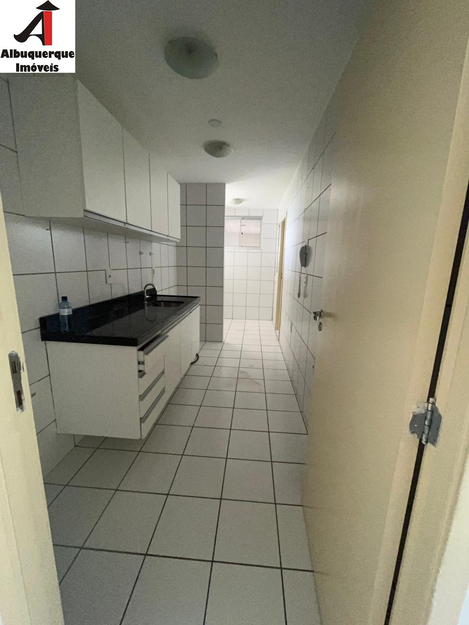 Apartamento à venda com 3 quartos, 85m² - Foto 12