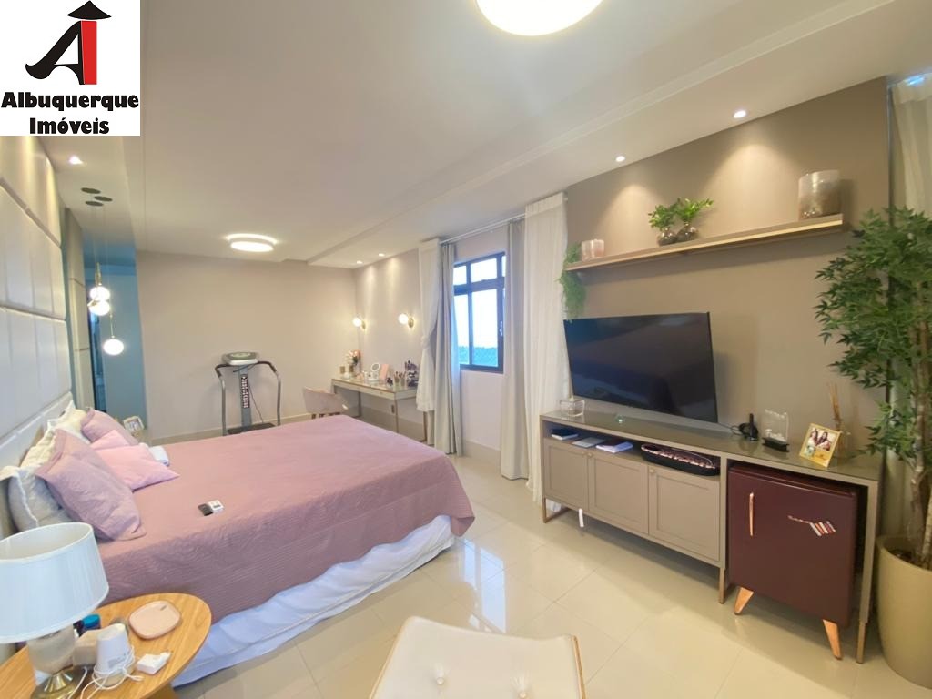 Apartamento à venda com 3 quartos, 300m² - Foto 4