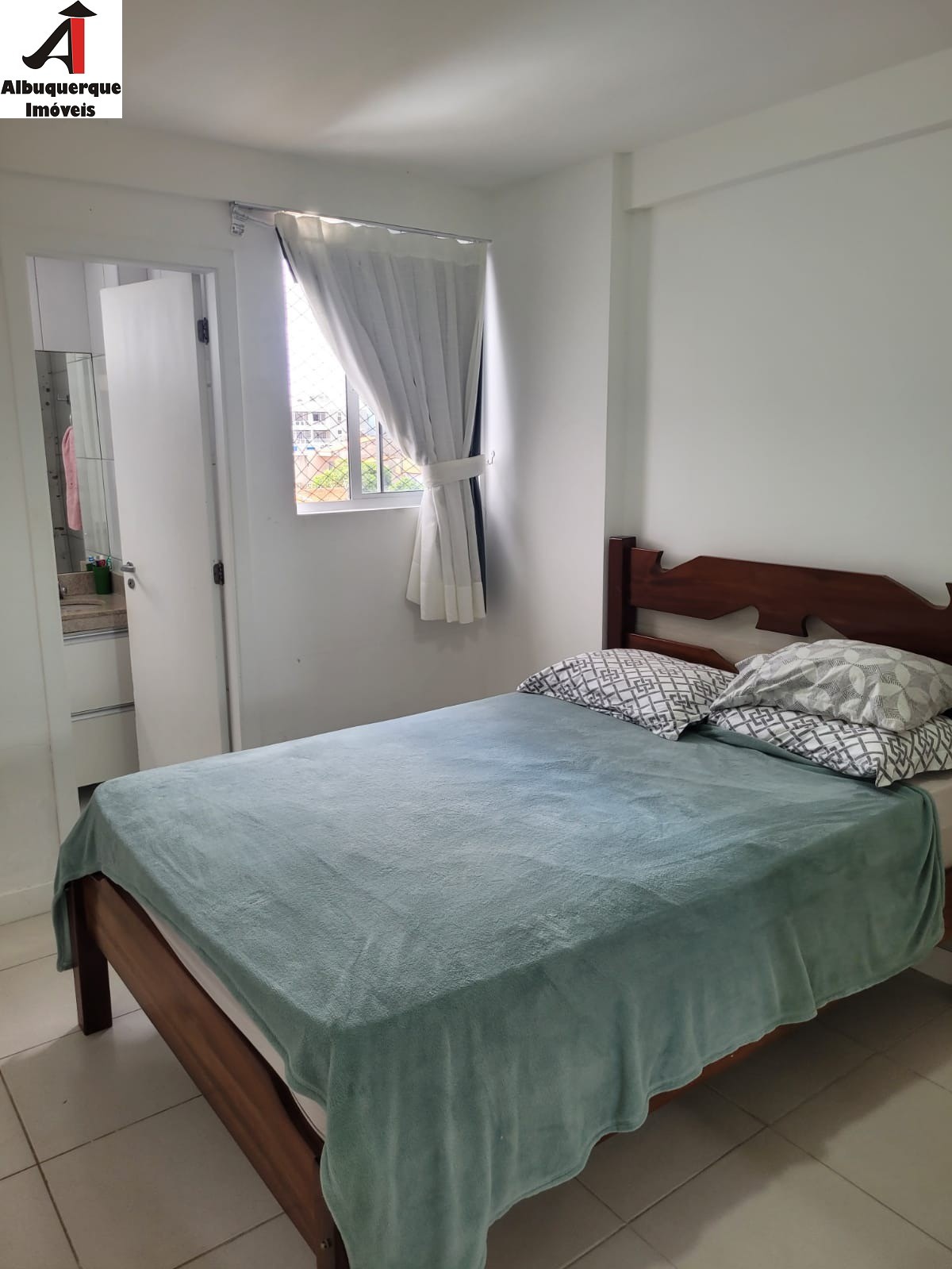 Apartamento à venda com 2 quartos, 70m² - Foto 13